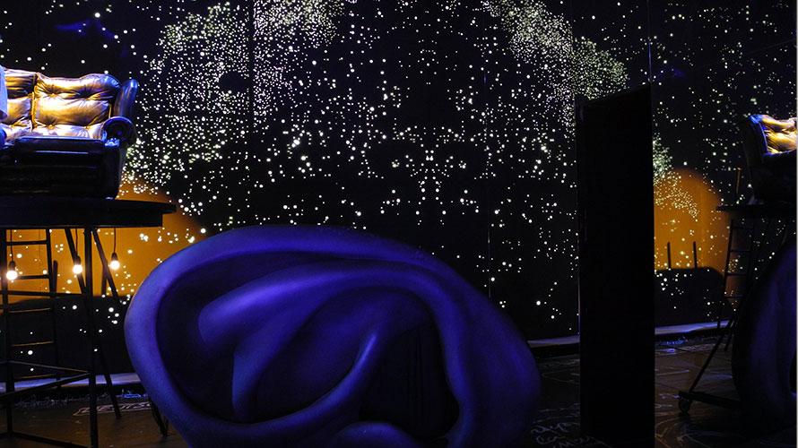 Theater Romania, Helmut Stürmern - mirror installation