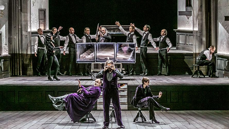 Semperoper Dresden, Hoffmann's Tales - stage mirror