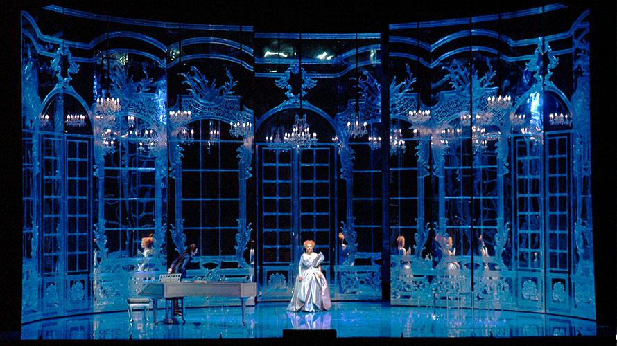 Vienna State Opera, Capriccio - opera mirror wall