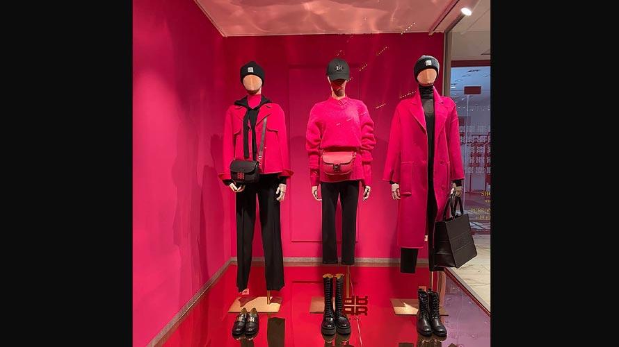 RIANI Fashion storefront - display mirror